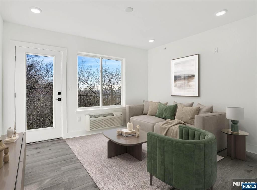 2601 Jane Street 401, North Bergen, NJ 07047