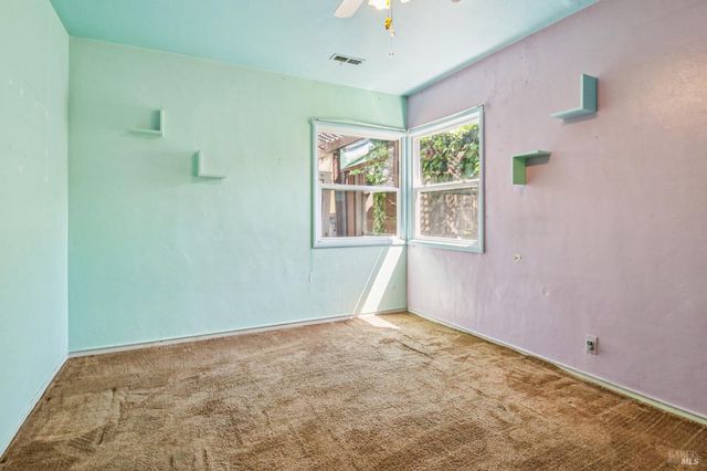 1012 Mariposa St, Vallejo, CA 94590