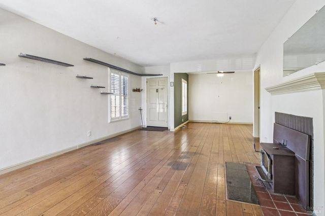 1012 Mariposa St, Vallejo, CA 94590