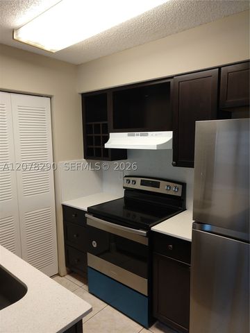 1259 SW 46th Ave 1913, Pompano Beach, FL 33069