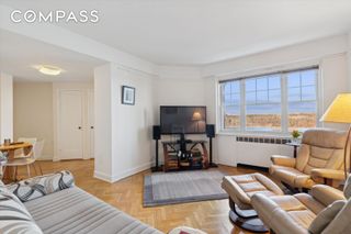 180 Cabrini Boulevard # 90, New York City, NY 10033