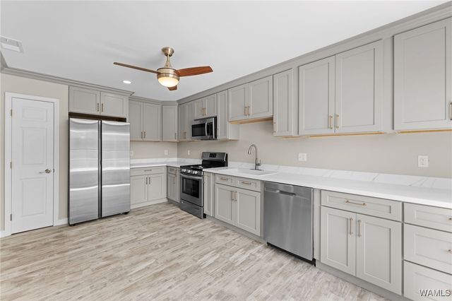 6115 Ashbury, Northport, AL 35473