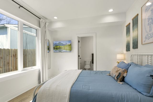 1037C Scovel St, Nashville, TN 37208