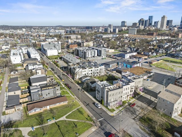 1037C Scovel St, Nashville, TN 37208