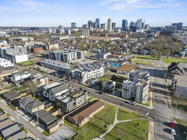 1037C Scovel St, Nashville, TN 37208