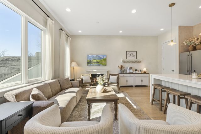 1037C Scovel St, Nashville, TN 37208