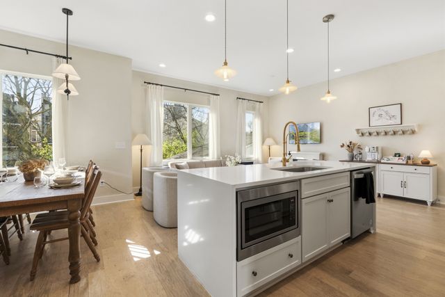 1037C Scovel St, Nashville, TN 37208