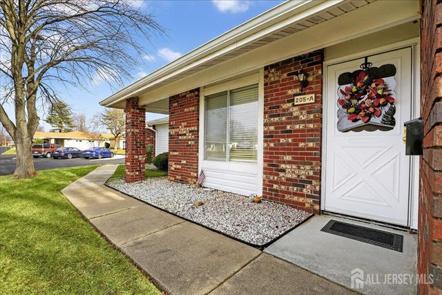 205 Newport Road A, Monroe, NJ 08831