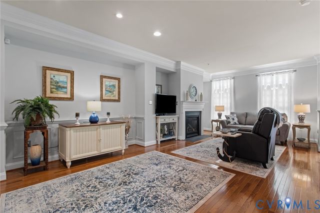 1126 Hyde Ln, Henrico, VA 23229