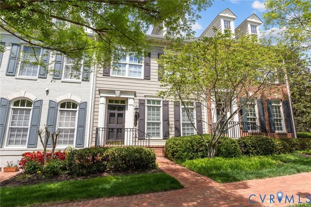1126 Hyde Ln, Henrico, VA 23229