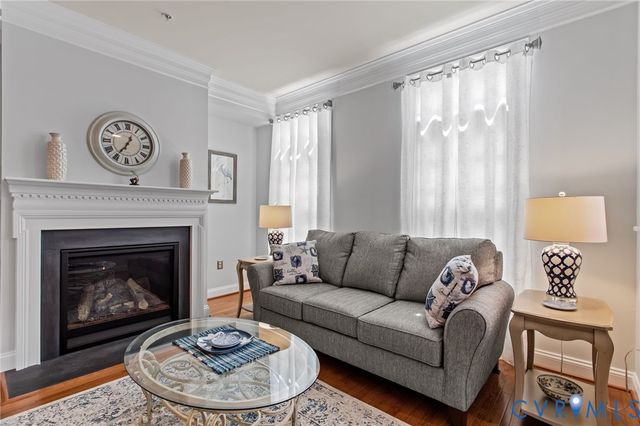 1126 Hyde Ln, Henrico, VA 23229