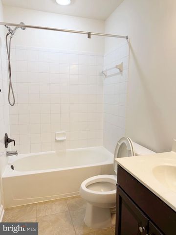 23008 MEADOW MIST RD, Clarksburg, MD 20871