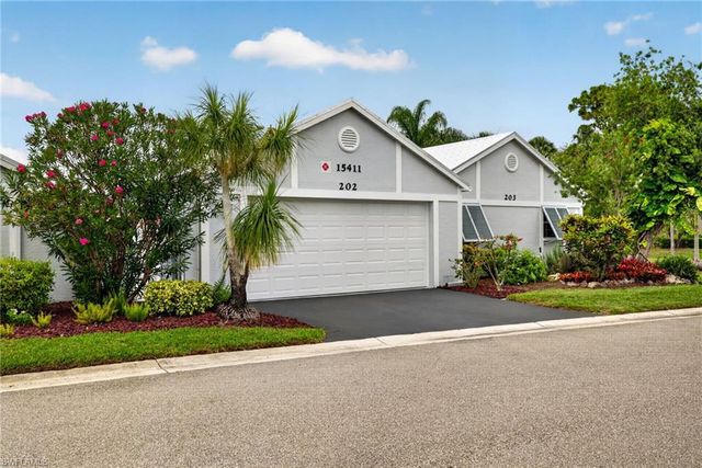15411 River Vista DR S 202, North Fort Myers, FL 33917