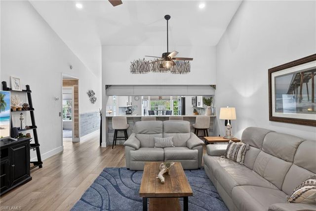 15411 River Vista DR S 202, North Fort Myers, FL 33917