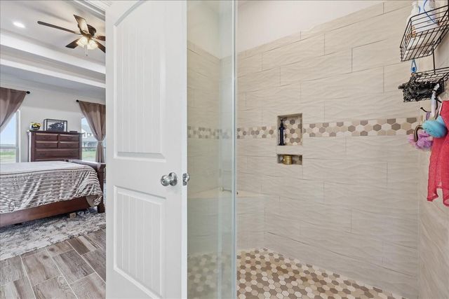 2400 Diamond D Drive, Beaumont, TX 77713