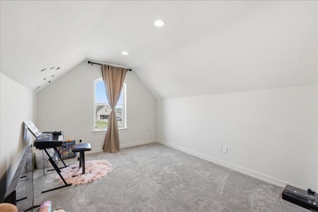 2400 Diamond D Drive, Beaumont, TX 77713