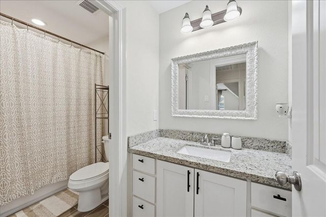 2400 Diamond D Drive, Beaumont, TX 77713