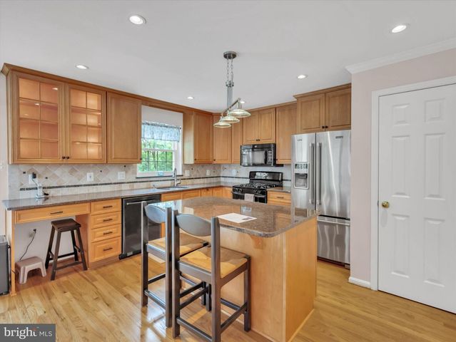5 JOHNSBOROUGH CT, Reisterstown, MD 21136