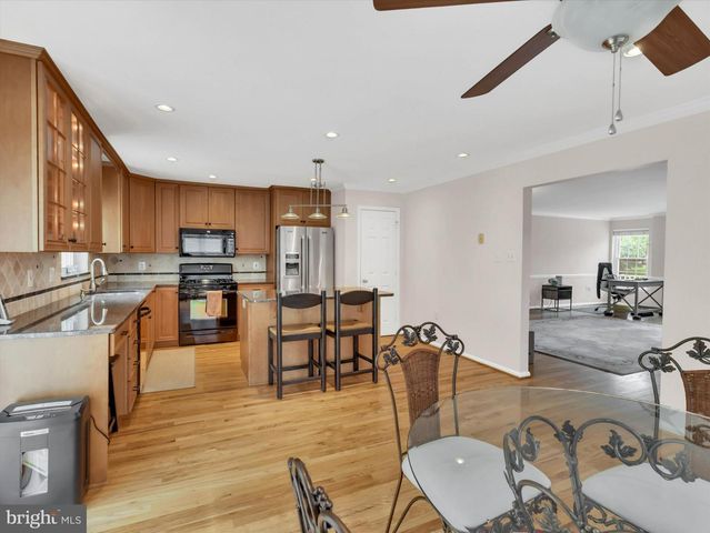 5 JOHNSBOROUGH CT, Reisterstown, MD 21136