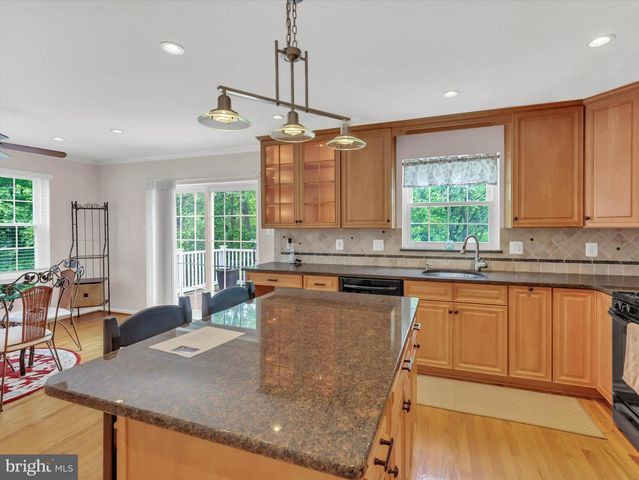 5 JOHNSBOROUGH CT, Reisterstown, MD 21136
