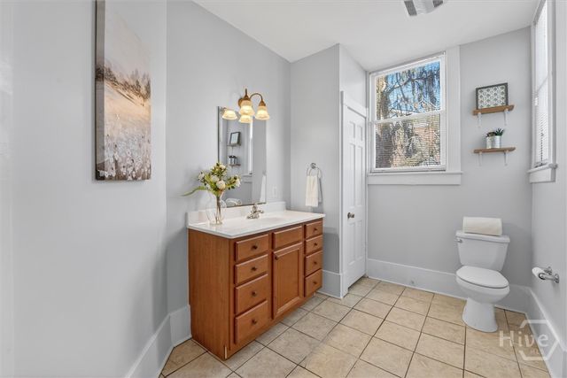 1902 Barnard Street, Savannah, GA 31401