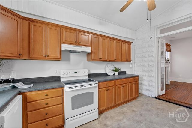 1902 Barnard Street, Savannah, GA 31401