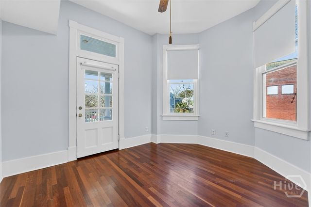 1902 Barnard Street, Savannah, GA 31401