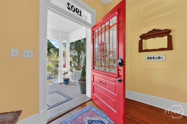 1902 Barnard Street, Savannah, GA 31401