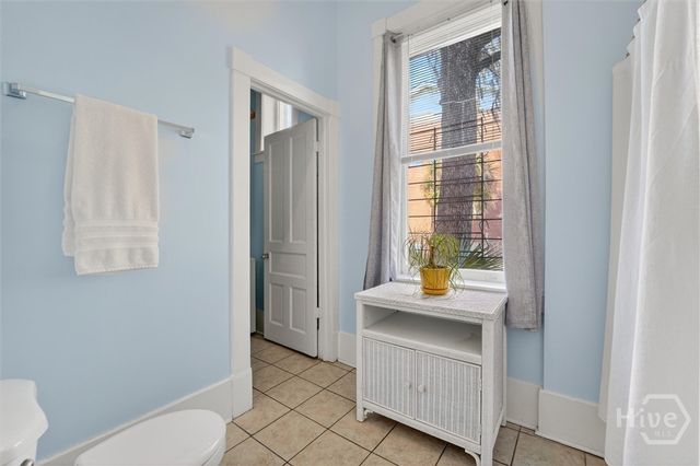 1902 Barnard Street, Savannah, GA 31401