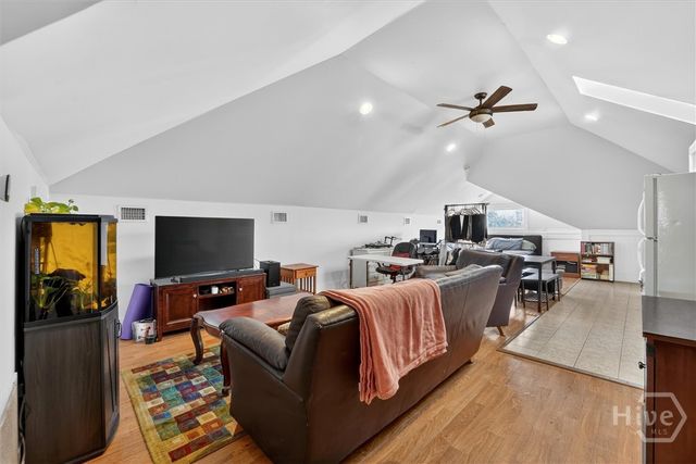 1902 Barnard Street, Savannah, GA 31401