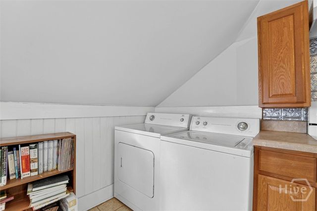 1902 Barnard Street, Savannah, GA 31401