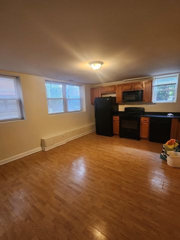 5320 N FRANCISCO Avenue GS, Chicago, IL 60625