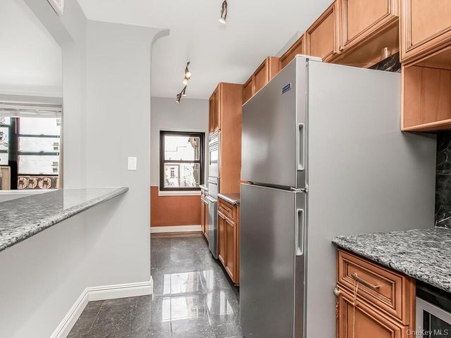 470 N Broadway B34, Yonkers, NY 10701