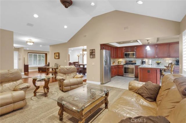11091 Seven Pines, Rancho Cucamonga, CA 91737