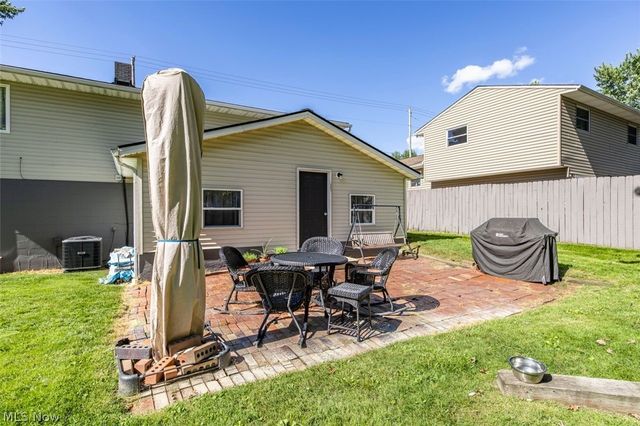 4560 Center Road, Brunswick, OH 44212