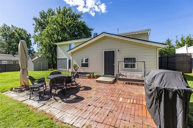 4560 Center Road, Brunswick, OH 44212