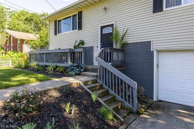 4560 Center Road, Brunswick, OH 44212