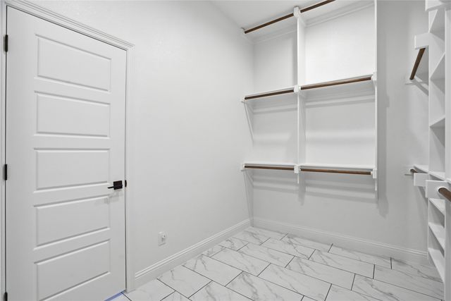 1176 Horizon Trace Drive, Azle, TX 76020