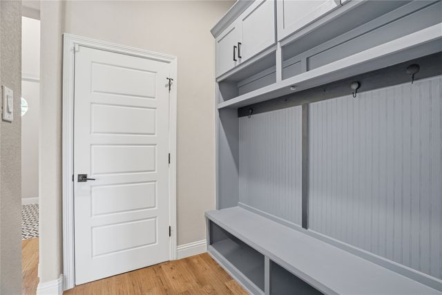 1176 Horizon Trace Drive, Azle, TX 76020