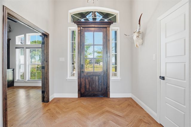 1176 Horizon Trace Drive, Azle, TX 76020