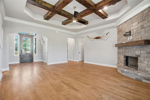 1176 Horizon Trace Drive, Azle, TX 76020