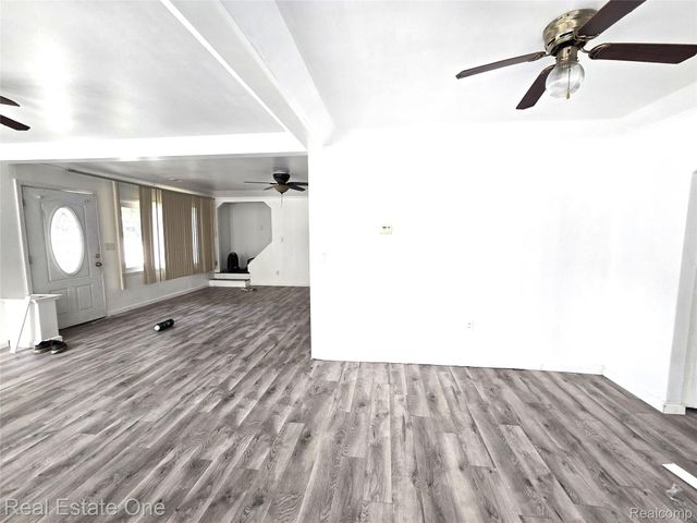 20980 Evergreen Road, Southfield, MI 48075