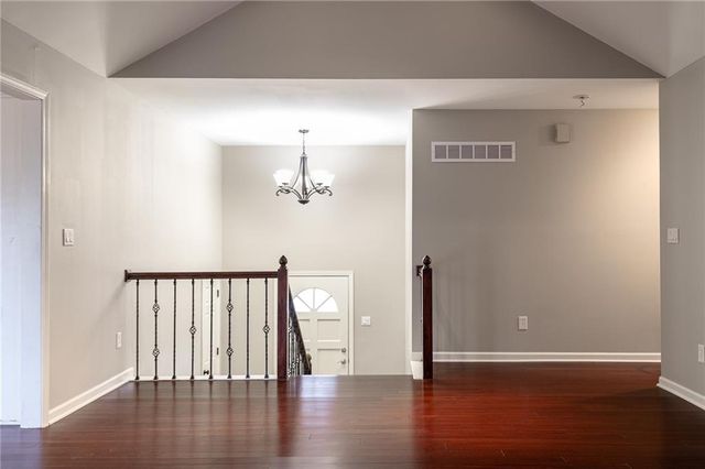 1317 NE Foxwood Drive, Lee's Summit, MO 64086