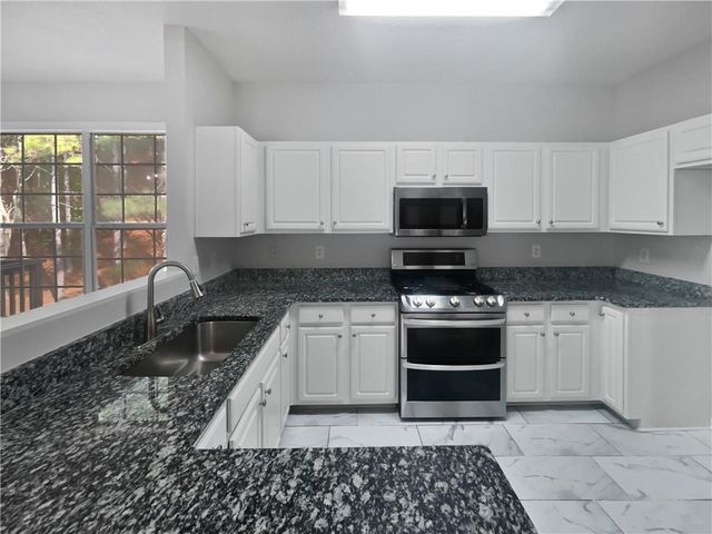 212 Riverstone Commons Circle, Canton, GA 30114