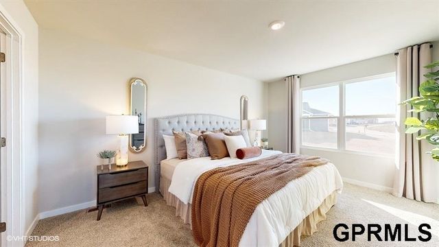 11981 S 114th Avenue, Papillion, NE 68046