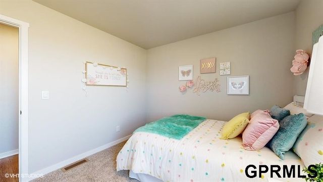 11981 S 114th Avenue, Papillion, NE 68046