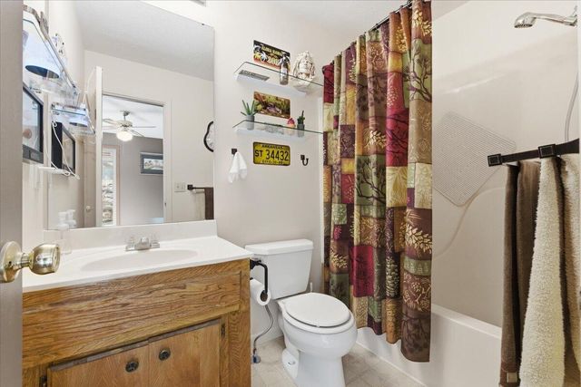 155 S LINDEN Avenue, Council Bluffs, IA 51503