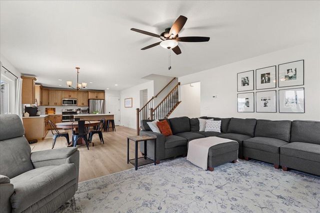 192 Sapphire LANE, Saukville, WI 53080