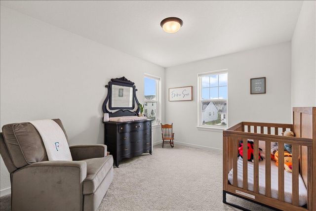 192 Sapphire LANE, Saukville, WI 53080