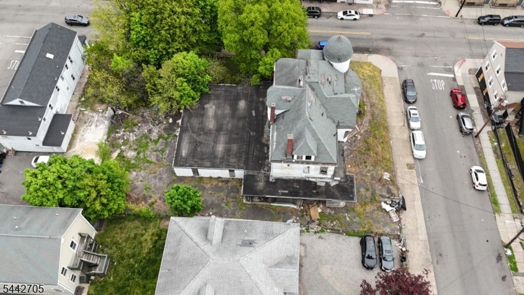 111 Belmont Ave, Paterson City, NJ 07522 — photo 2